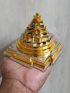 Statue de la Pyramide Shree Yantra de Meru, finition métallique dorée, décoration spirituelle pour la maison, ornement d'autel de méditation, cadeau - Product Image 2