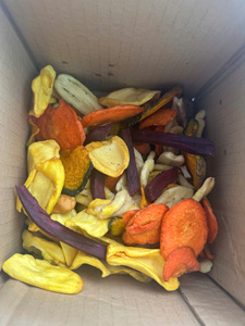 Vegetales Mixtos Secos de Primera Calidad, Crujientes, Fritos al Vacío, Mezcla de Okra, Zanahoria y Patata, Snacks Diarios, Estándar de Exportación Global - Product Image 6