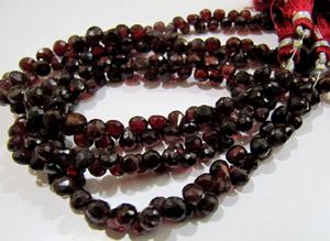 Perles de grenat naturel du Mozambique, forme d'oignon, taille 6 mm, vendues par brin de 8 pouces - Product Image 4