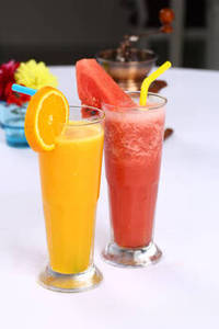 Jus de pomme indien frais de la nouvelle saison, 100% pur, qualité supérieure, concentré de boisson aux fruits en bouteille, exportateurs et importateurs en gros - Product Image 4