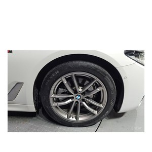 BMW Série 5 520d M Sport Plus 2019, 150 813 km, conduite à gauche, boîte automatique, diesel, norme Euro V, sièges en cuir, caméra de recul - Product Image 5