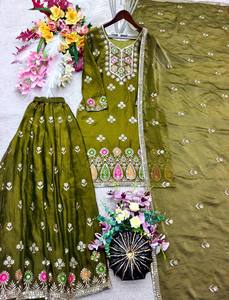 Ensemble Salwar en soie brodée verte avec dupatta, longueur au sol, vêtements traditionnels indiens et pakistanais pour femmes, toutes saisons - Product Image 5