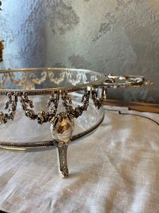 Nouvelle Arrivée Tendance : Casserole de Cuisine Designer en Acrylique et Métal Plaqué Or de Qualité Supérieure avec Motifs Floraux par UO - Product Image 6