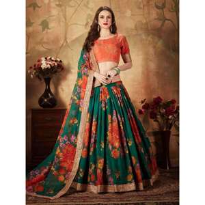 Refrescante verde oscuro estampado floral Organza seda boda Lehenga Choli con blusa naranja - Product Image 2