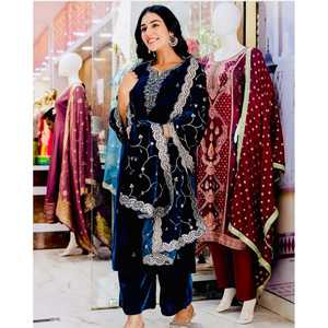 Vestido de Noche de Diseñador, Hermoso Top Estilo Pent con Dupatta para Fiestas - Product Image 2