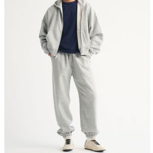 เสื้อยืดสีกรมท่าคุณภาพสูงสำหรับผู้ชาย ผ้าฝ้ายพรีเมียม คอกลม เรียบง่าย สไตล์มินิมอล รับสกรีนโลโก้ OEM เสื้อยืดลำลองแนวสตรีทแวร์ - Product Image 5