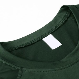 Personnalisez votre propre logo sur un rashguard de compression à manches longues sublimé pour la vente en ligne. - Product Image 6