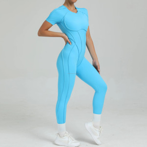 Combinaison de yoga personnalisée pour femmes avec logo, dos en V, en spandex/polyester, pour la gym, l'entraînement et la course à pied - Product Image 4