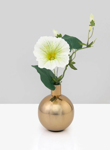 Elegante y Duradero Florero de Aluminio Hecho a Mano con Acabado Antiguo para Decoración de Mesa Interior Moderna - Product Image 4