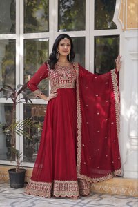 Robe Anarkali de mariage avec dupatta, tenue de fête pakistanaise, ensemble 3 pièces, robe de mariage indienne - Product Image 2
