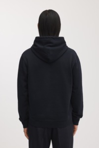 Sweat à capuche doux conçu pour un port quotidien confortable, avec une construction pratique, un style moderne et une utilisation polyvalente en toutes saisons - Product Image 2