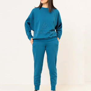 ชุดวอร์มผู้หญิงผ้าฝ้ายเนื้อแน่น ระบายอากาศ กันลม สำหรับฤดูหนาว สวมใส่สบาย แห้งเร็ว น้ำหนักเบา รับทำโลโก้และขนาดตามสั่ง - Product Image 3