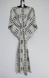 Robe Kaftan Vintage pour Femme, Imprimé Floral Jungle, Dentelle, Col en V, Manches 3/4, Longueur Genou, Coupe A-Line, Oversize, 100% Coton, Style Bohème Plage - Product Image 2