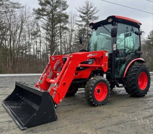 Tracteur compact utilitaire diesel 4x4 Kioti CK3520SE HST à prix d'usine, chargeur en option, cabine, haute performance, pour travaux agricoles et de jardinage - Product Image 1
