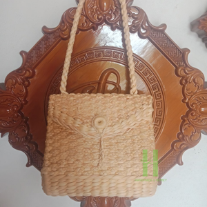 กระเป๋าผักตบชวาดีไซน์2025กระเป๋าถือโบโฮทำจากฟางกระเป๋าชายหาดฤดูร้อนกระเป๋าโท้ททำจากฟางจาก hnh หัตถกรรมเวียดนาม - Product Image 6