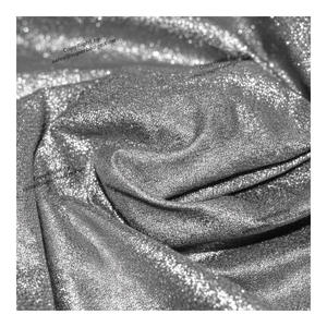 Tissu voile métallisé doré scintillant, luxueux, traditionnel et classique pour les vêtements liturgiques et les nappes d'autel - Product Image 5