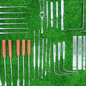 Juego de 38 Instrumentos Ortopédicos de Azicon para Fijación Ósea, Trauma, Reducción de Fracturas, Pinzas, Alicates, Cinceles, Kit Quirúrgico - Product Image 6