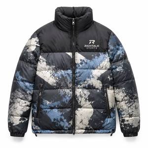 Chaqueta de Invierno para Hombre, Estilo Nuevo, con Cuello Alto, Logotipo Frontal, Tejido Suave y Cálido, Cómoda, Duradera, Transpirable y Ecológica - Product Image 1