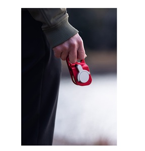 Accessoires de pêche uniques de marque Tiny Reel Red, fabriqués en Chine, vente en gros - Product Image 1