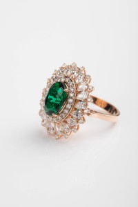Anillo de Halo con Diamantes Redondos y en Forma de Pera de 2.27 Quilates en Oro Amarillo de 14K, Elegante Joya Fina, Regalo para Mujer, Aniversario, Boda - Product Image 3