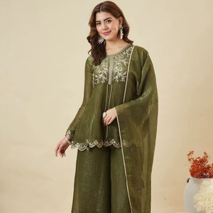 Ensemble Kurti Palazzo Premium en Soie Croquante avec Broderie à Sequins et Dupatta de Créateur - Product Image 1