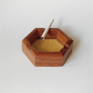 Cendrier créatif en bois naturel, écologique, rond, avec 4 fentes pour cendres de cigarettes, pour la maison, l'hôtel, le bar, accessoires pour fumeurs - Product Image 2