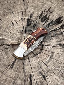 Couteau de poche pliant artisanal à lame en Damas avec étui en cuir OEM personnalisable – Couteaux NM pour usage quotidien - Product Image 2