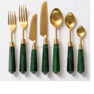 ชุดช้อนส้อมสแตนเลสสตีลเป็นมิตรต่อสิ่งแวดล้อมหรูหราด้ามจับอะคริลิคใสคุณภาพสูงช้อนรับประทานอาหารค่ำจากนักออกแบบอินเดีย - Product Image 1