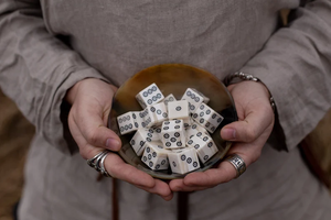 High Quality Unique Hot Selling Horn and Bone <b>Dice</b> Premium Black Gaming <b>Dice</b> vintage style gaming accessory Natural Crafts - Product Image 3