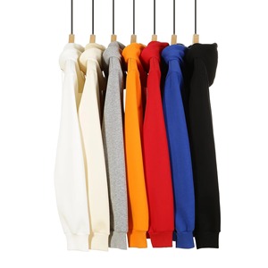 เสื้อฮู้ดผู้ชายสีสันตามสั่ง ทรงปกติ ผ้าฟลีซลำลอง สีพื้น ดีไซน์กระเป๋าที่แขน แห้งเร็ว เหมาะสำหรับใส่ในฤดูหนาว - Product Image 2
