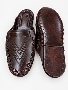 Brown Genuine Leather Handcrafted High Quality Fashion Kolhapuri Chappal Men <b>Closed</b> <b>Toe</b> Buckle Strap Outdoor Embossed - Product Image 3