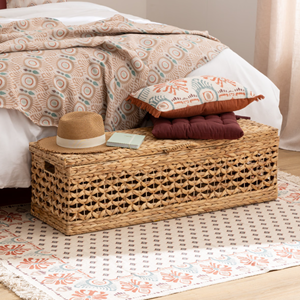 Wholesale Large Water Hyacinth <b>Storage</b> Basket With Lid, Premium Handwoven <b>Bed</b> End Toy Laundry Organizer For Hotels Vietnam - Product Image 5