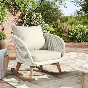 Sedia a Dondolo Contemporanea Minimalista in Vimini Beige con Morbidi Cuscini in Poliestere e Telaio in Legno Resistente per Uso Interno - Product Image 2