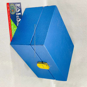 Caja de joyería de cuero con logotipo personalizado, organizador de almacenamiento con cerradura para mujer de Falak World Export - Product Image 1