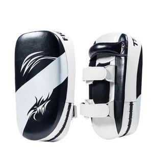 Pads de boxe Muay Thai robustes, professionnels, pour l'entraînement et le sparring en arts martiaux - Product Image 3