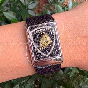 EVIOR Étui de protection pour tracker de fitness intelligent en moissanite argentée, motif emblème de taureau – Appareil sportif de luxe entièrement orné de pierres, cadeau de mariage - Product Image 1