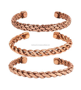 Bracelet magnétique personnalisé en cuivre pur avec un design élégant et luxueux pour soulager la douleur et le confort des femmes atteintes d'arthrite - Product Image 1