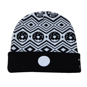 Bonnets d'hiver personnalisés confortables, motifs unis disponibles dans toutes les tailles, chapeaux en tricot doux et chauds pour hommes et femmes - Product Image 2