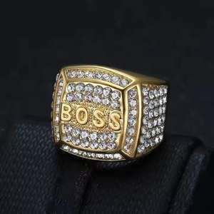 Anillo de Hip Hop con Diamantes de Moissanita Hechos a Mano, Anillo con Incrustaciones de Diamantes para Eventos Especiales y Estilo de Lujo en Venta - Product Image 2