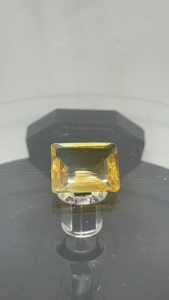 Citrino Dorado Natural de 14x10MM, Forma Octogonal, Gema Facetada para la Elaboración de Joyas - Product Image 1