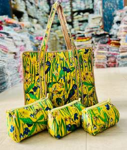 Vintage Lady Waterproof Quilted Geometric Cotton Crossbody Shoulder <b>Bag</b> with Zipper Closure for Travel and Daily Use - Product Image 2