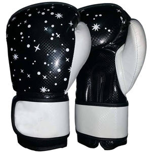 ถุงมือชกมวยหนัง PU ลายดาวระดับมืออาชีพ สำหรับฝึกซ้อม มวยไทย คิกบ็อกซิ่ง MMA ซ้อมต่อยมวย สำหรับผู้ชายและผู้หญิง - Product Image 1