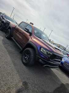 Prêt à être expédié : pick-up cabine double haute performance d'occasion 2022, doté de capacités tout-terrain agressives, configuration 4 portes. - Product Image 1