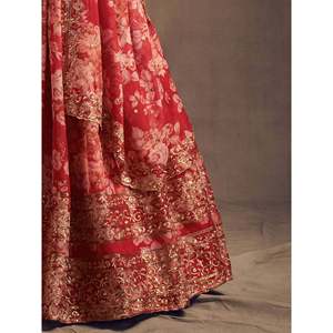 Lehenga choli เทศกาลผ้าโปร่งพิมพ์ลายดอกไม้สีแดง - Product Image 1