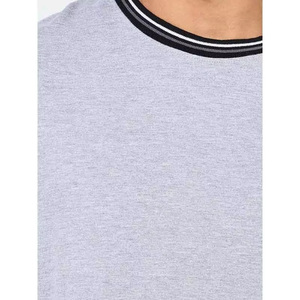 Camiseta de Algodón Extra Grande para Hombre, 100% de Alta Calidad, Color Gris Sólido, Cuello Redondo, Manga Corta, Ribete en Contraste, Estilo Casual - Product Image 6