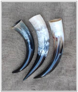 Corne à boire sculptée et polie, style viking et religieux indien, avec motif animal, par Crafts Galore, authentique, artisanale, pour décoration intérieure - Product Image 6