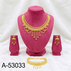 ชุดเครื่องประดับผู้หญิง ชุบทอง 24K สร้อยคอพร้อมจี้แบบกล่อง สร้อยข้อมือ ประดับเพชรซิคอนสังเคราะห์ ดีไซน์ทันสมัย ขนาด 18 นิ้ว สำหรับวันครบรอบ - Product Image 2