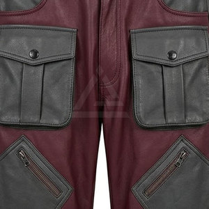 Pantalon cargo en cuir pour homme avec poches latérales utilitaires, poches avant, coupe droite et revers aux chevilles pour un style streetwear décontracté - Product Image 3