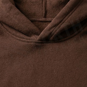 Survêtement à capuche marron pour homme, manches longues, couleur unie, vêtements de sport décontractés avec cordon de serrage et poches latérales, tenue d'automne - Product Image 4