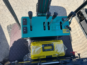 Miniexcavadora Hidráulica Compacta KT12R 2026 Sin Usar para Construcción, Jardinería y Proyectos de Servicios Públicos - Product Image 3
